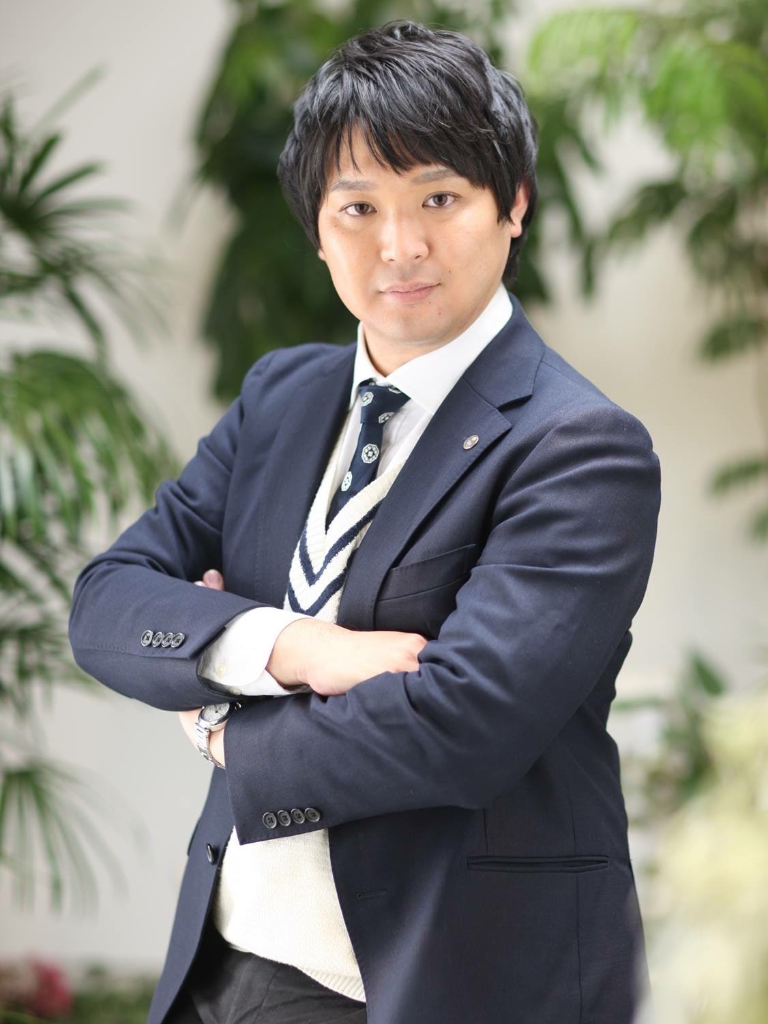 会長　前田晋吾